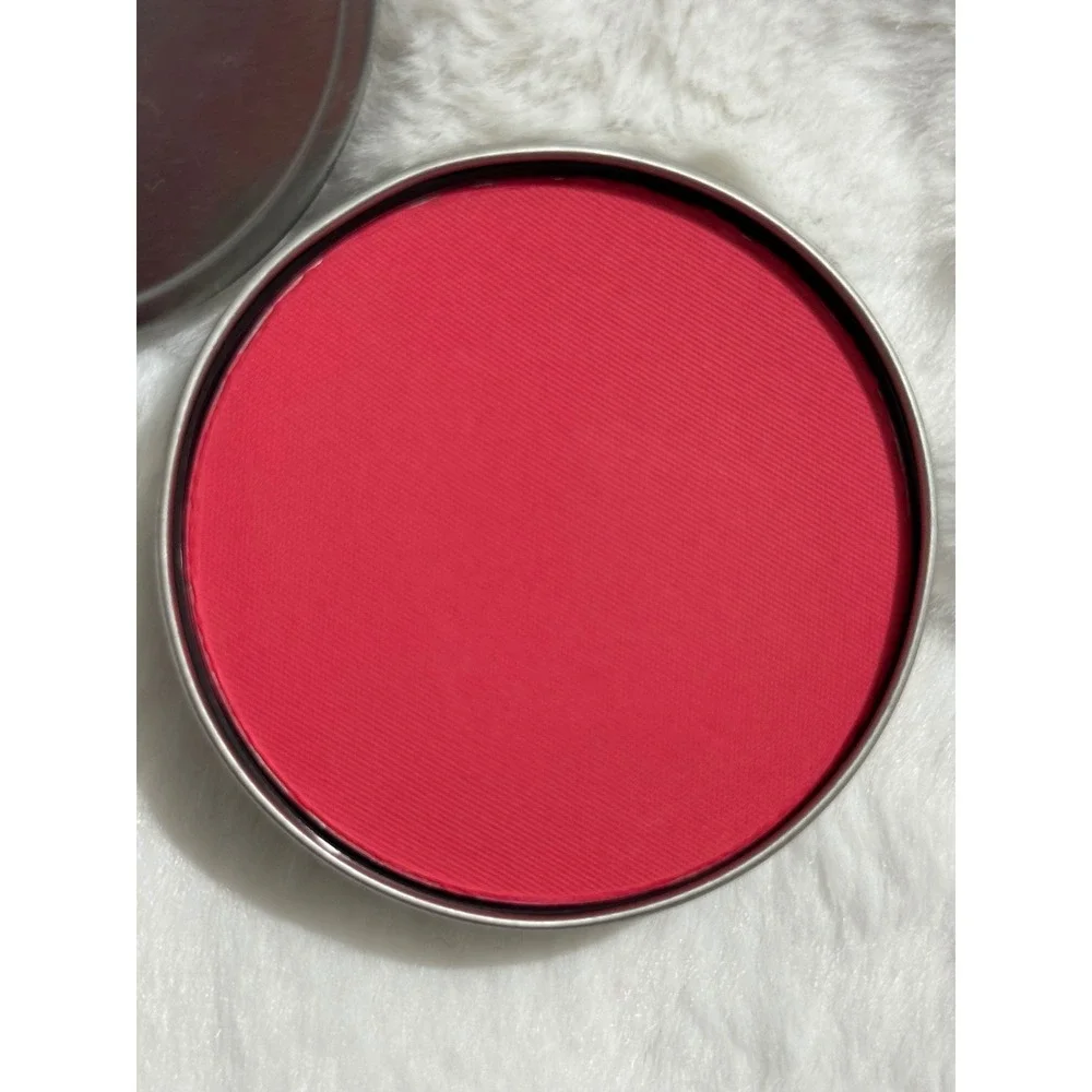 Cargo Cosmetics Powder Blush Key Largo BL-22 Bright Pink Face Makeup Tin 0.31oz